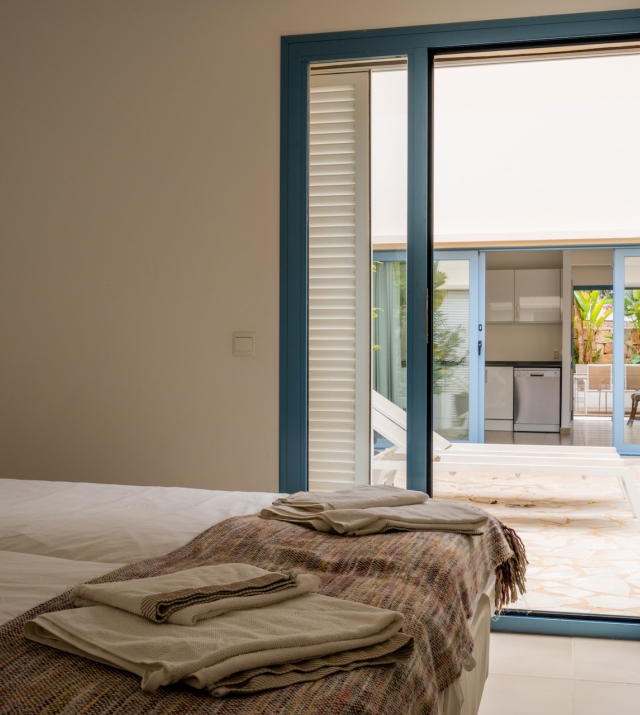 Resa Estates Ibiza sale ted koop Cala Tarida patio townhouse bedroo 6.JPG